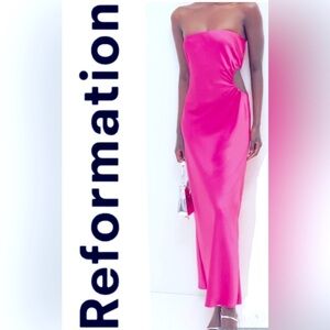 - Reformation Neveah Flambé dress- size M